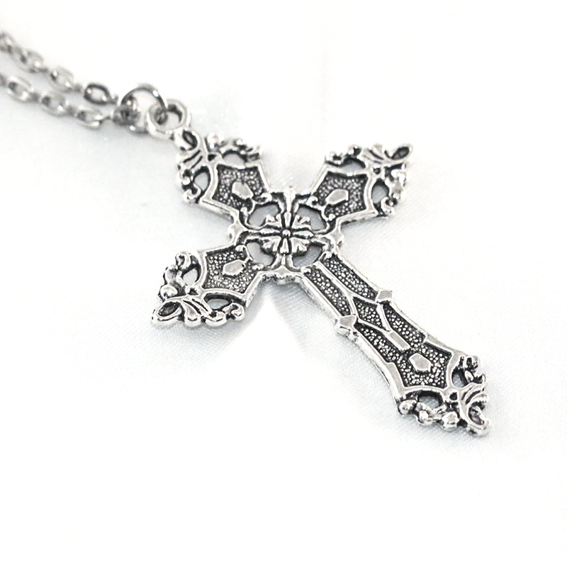 Vintage Cross Pendant Necklace for Women Goth Accessories Go